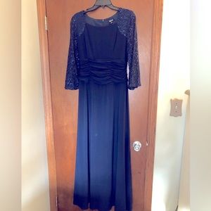 Mother of Bride/Groom Dress